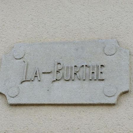 Gite La Burthe Monprimblanc Zewnętrze zdjęcie