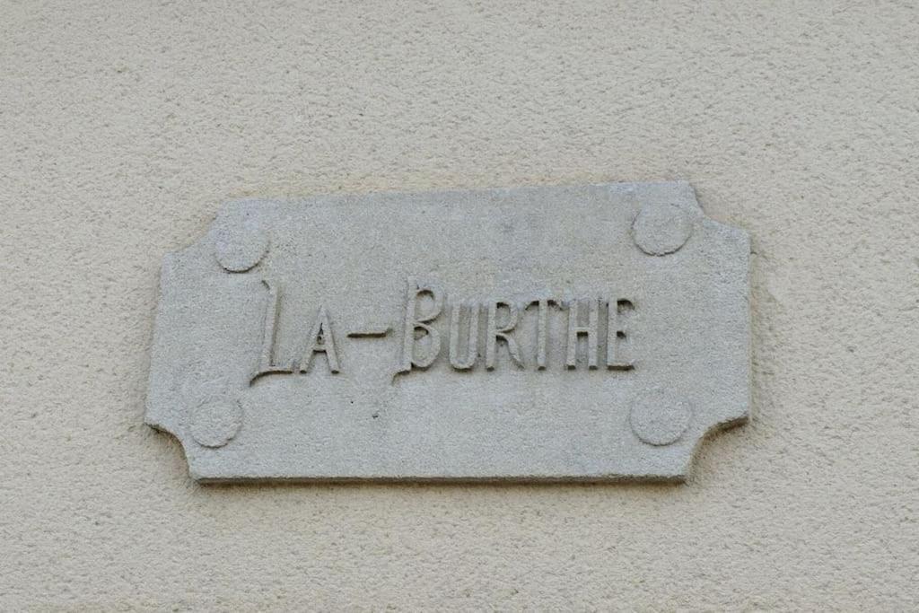 Gite La Burthe Monprimblanc Zewnętrze zdjęcie