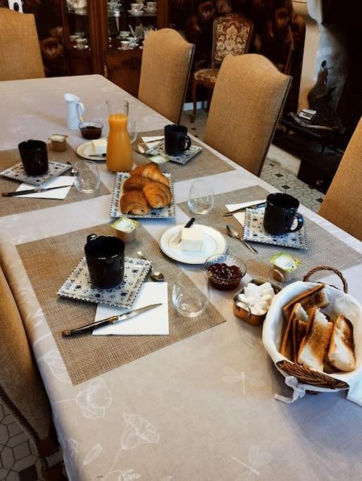 Gite La Burthe Monprimblanc Zewnętrze zdjęcie